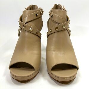 Marc Fisher Beige Studded Peep-Toe Heels size 6.5